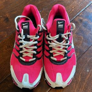 Womens  Pink Running Nike